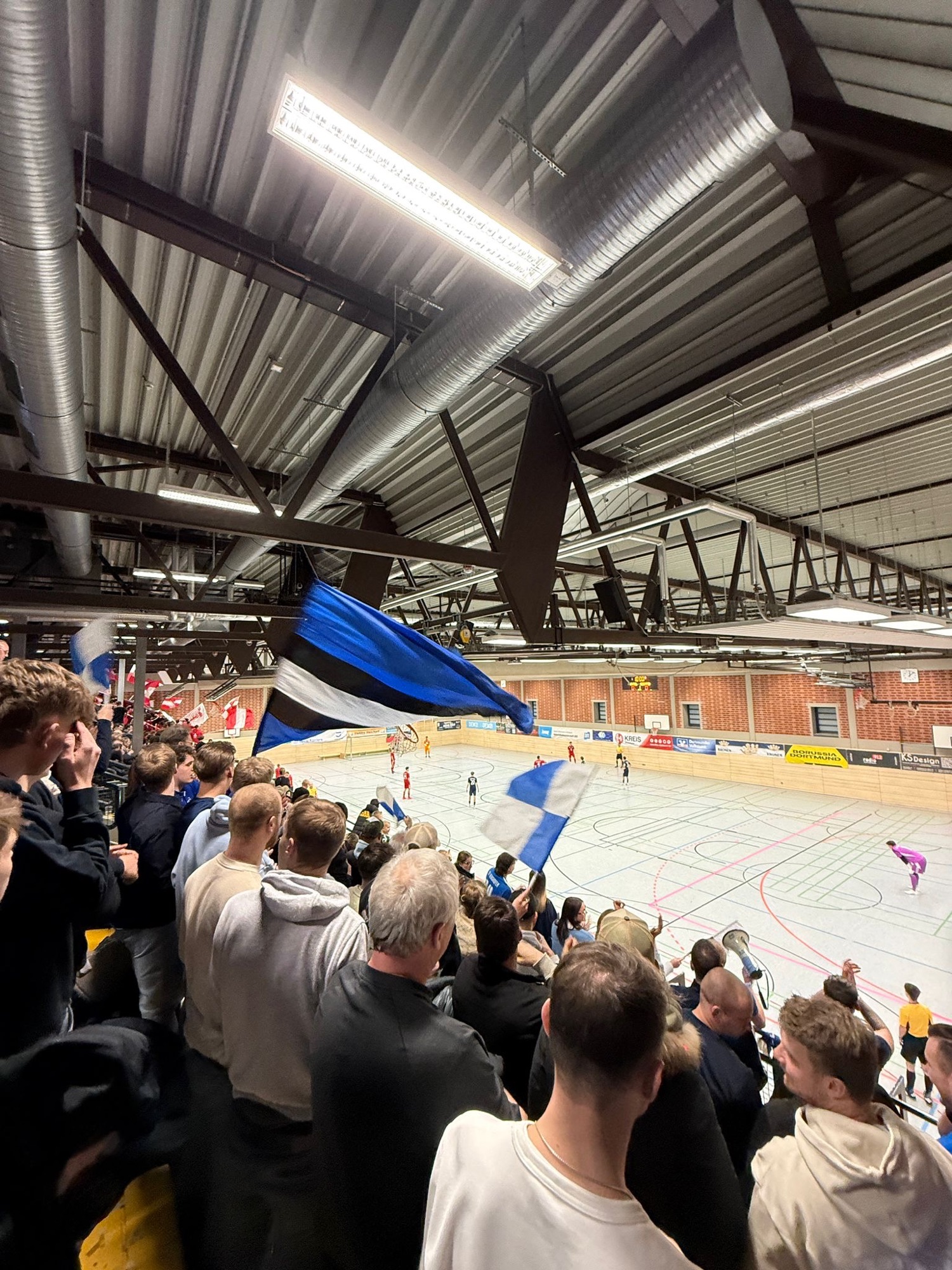 Read more about the article 1. Herren erreicht als Gruppensieger die Zwischenrunde